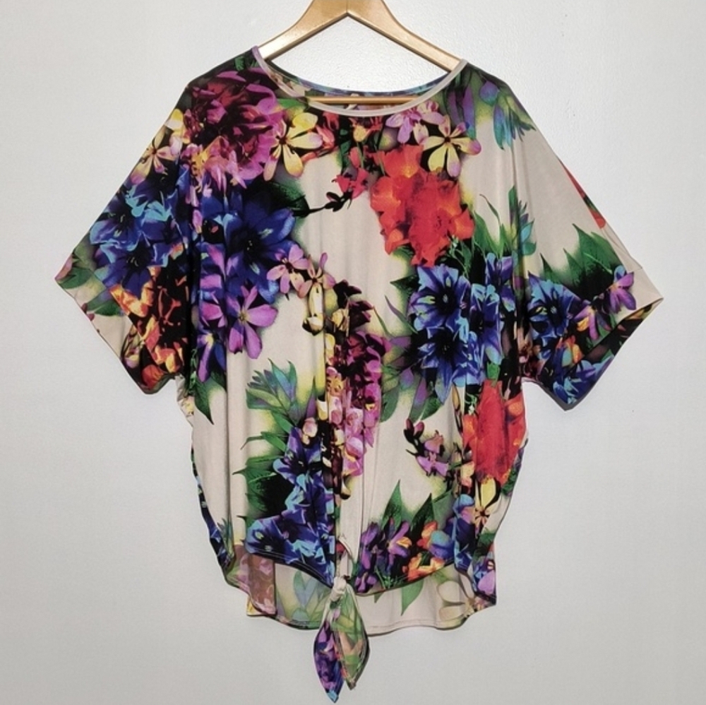 🔥 Bellamie Floral Oversize Women's Top Size 3X